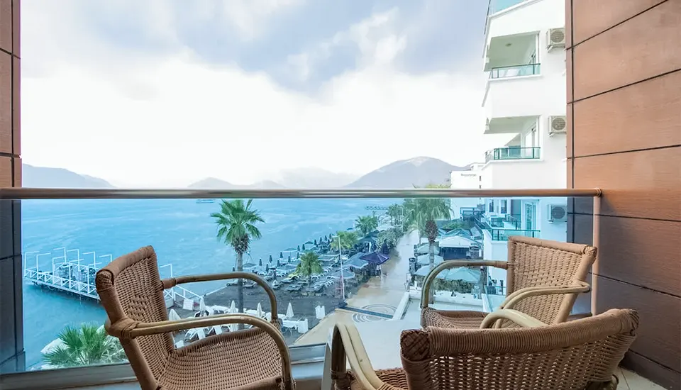 هتل پوینت بیچ مارماریس